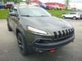 Olive Green Pearl - Cherokee Trailhawk 4x4 Photo No. 8