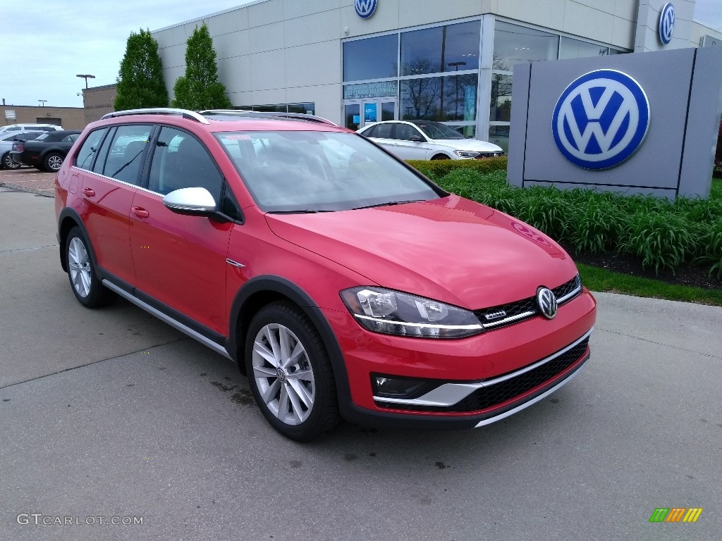 Tornado Red 2019 Volkswagen Golf Alltrack SE 4Motion Exterior Photo #133358642