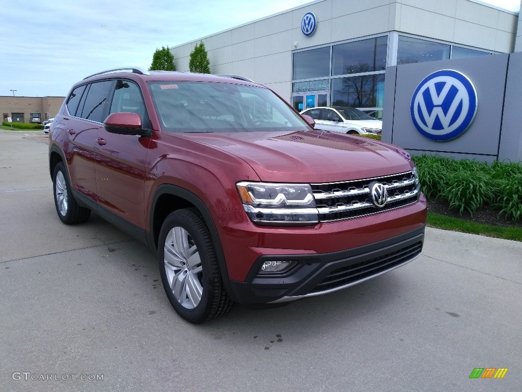 2019 Atlas SE 4Motion - Fortana Red Metallic / Titan Black photo #1