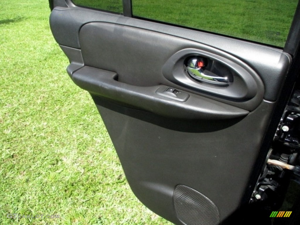 2007 TrailBlazer SS - Black / Ebony photo #45