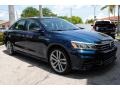 Tourmaline Blue Metallic - Passat R-Line Photo No. 2