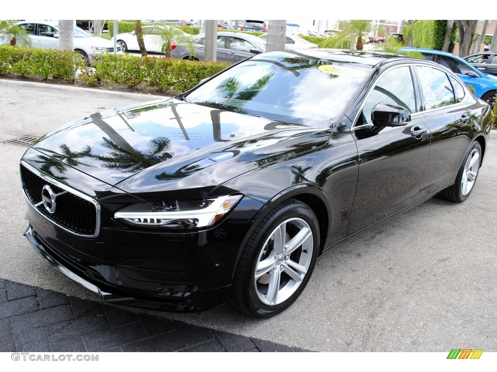 Black Stone 2018 Volvo S90 T5 Exterior Photo #133366169