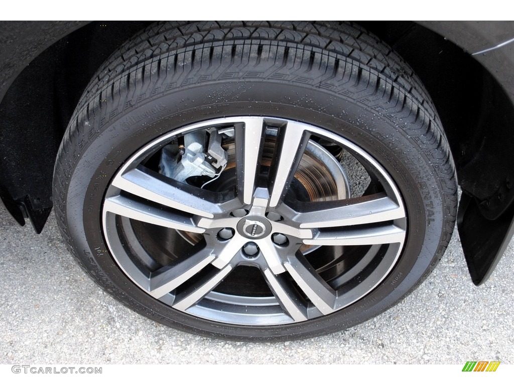 2019 Volvo XC60 T6 AWD Momentum Wheel Photo #133369004