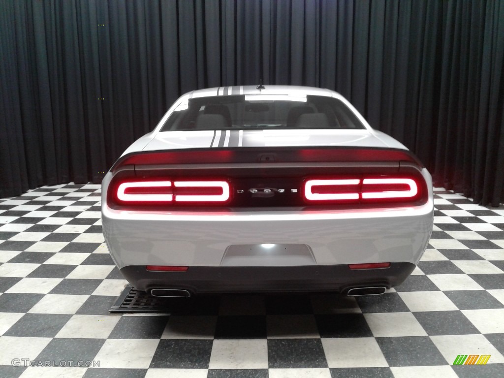 2019 Challenger T/A 392 - Triple Nickel / Black photo #7