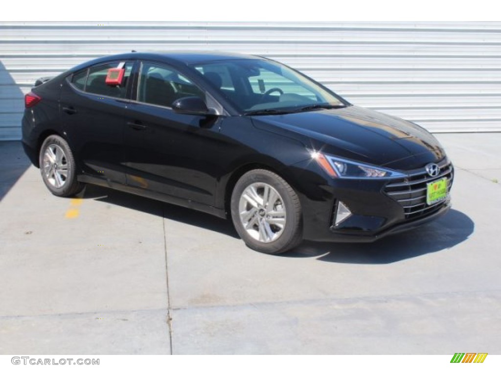 2019 Elantra SEL - Phantom Black / Black photo #2