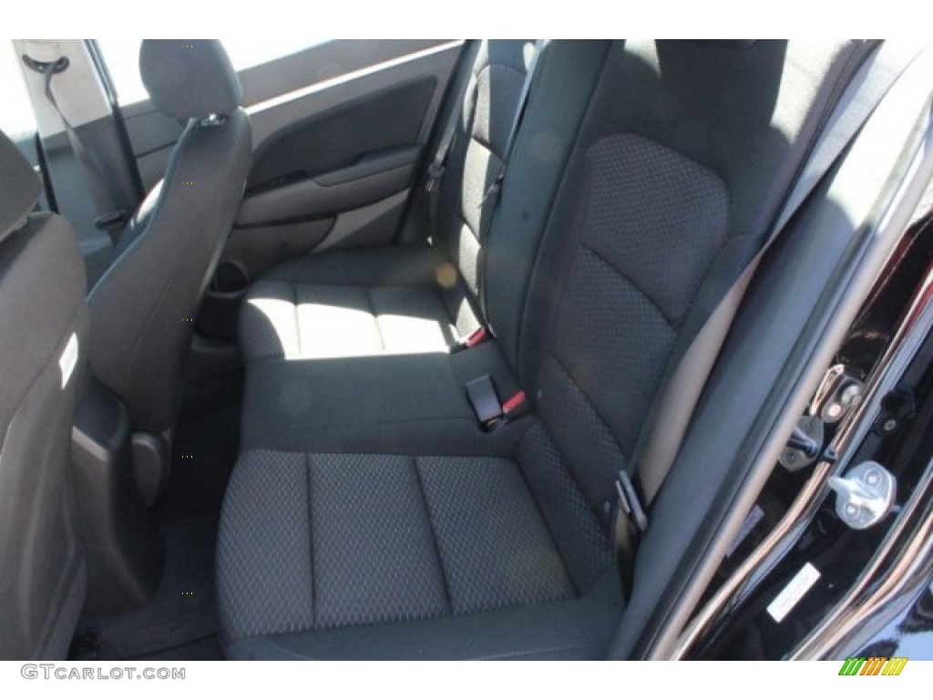 2019 Elantra SEL - Phantom Black / Black photo #17