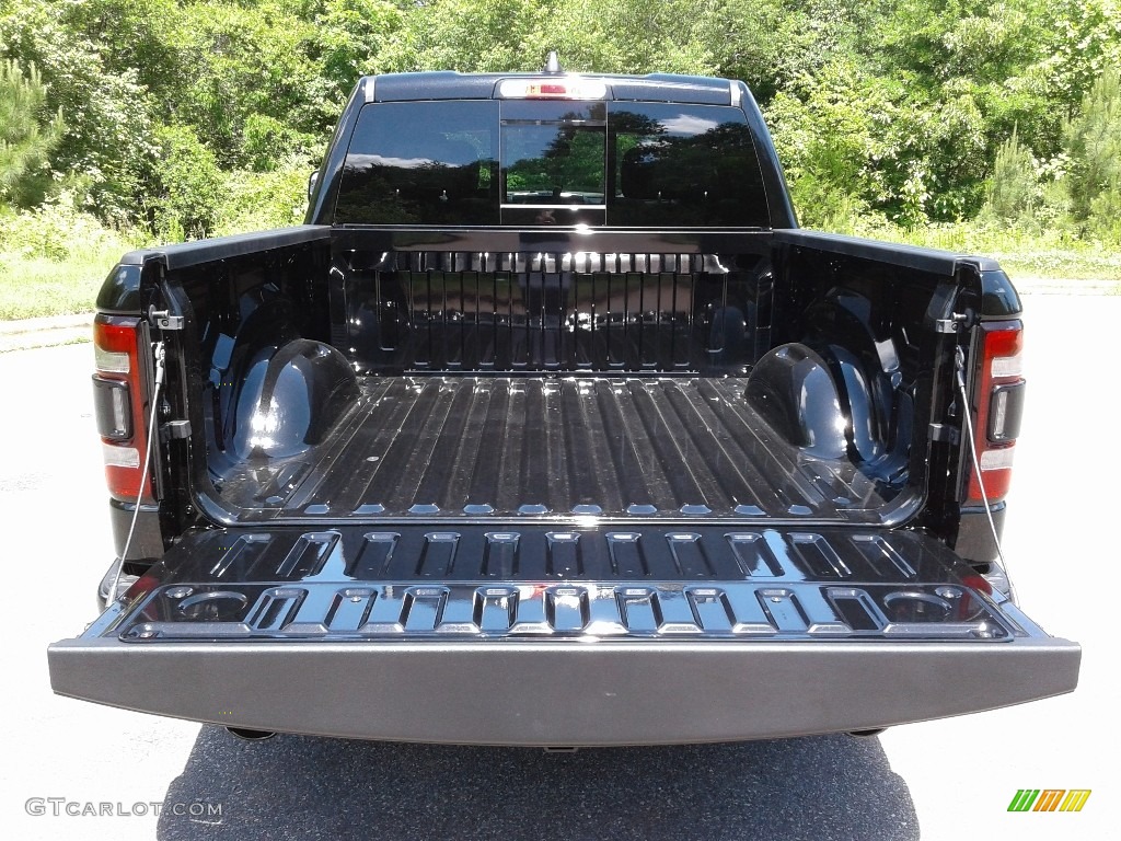 2019 1500 Laramie Crew Cab 4x4 - Diamond Black Crystal Pearl / Black photo #12