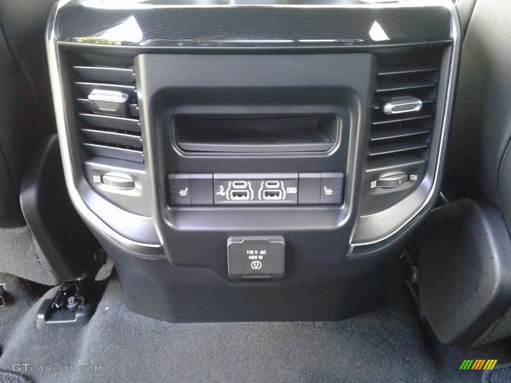 2019 1500 Laramie Crew Cab 4x4 - Diamond Black Crystal Pearl / Black photo #13