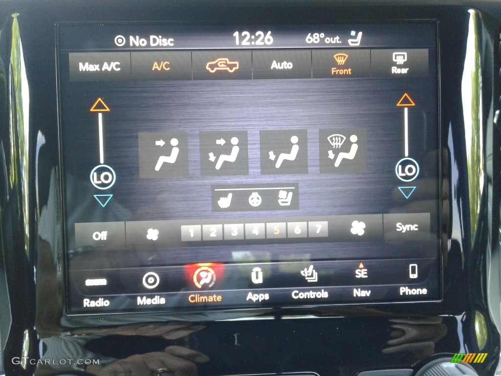 2019 1500 Laramie Crew Cab 4x4 - Diamond Black Crystal Pearl / Black photo #25