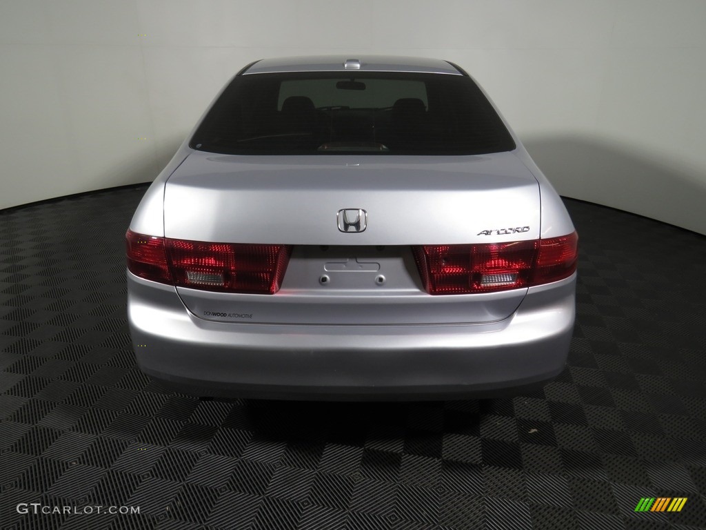 2005 Accord EX-L V6 Sedan - Nighthawk Black Pearl / Black photo #10