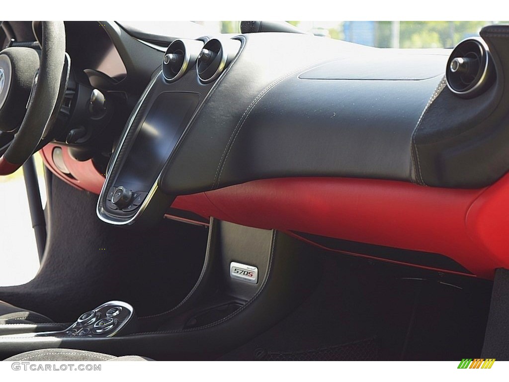 2017 McLaren 570S Coupe Jet Black/Apex Red Dashboard Photo #133379788