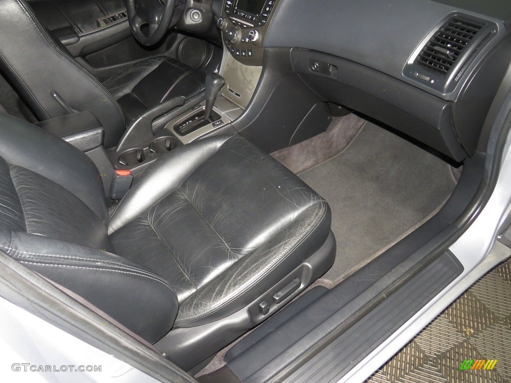 2005 Accord EX-L V6 Sedan - Nighthawk Black Pearl / Black photo #28
