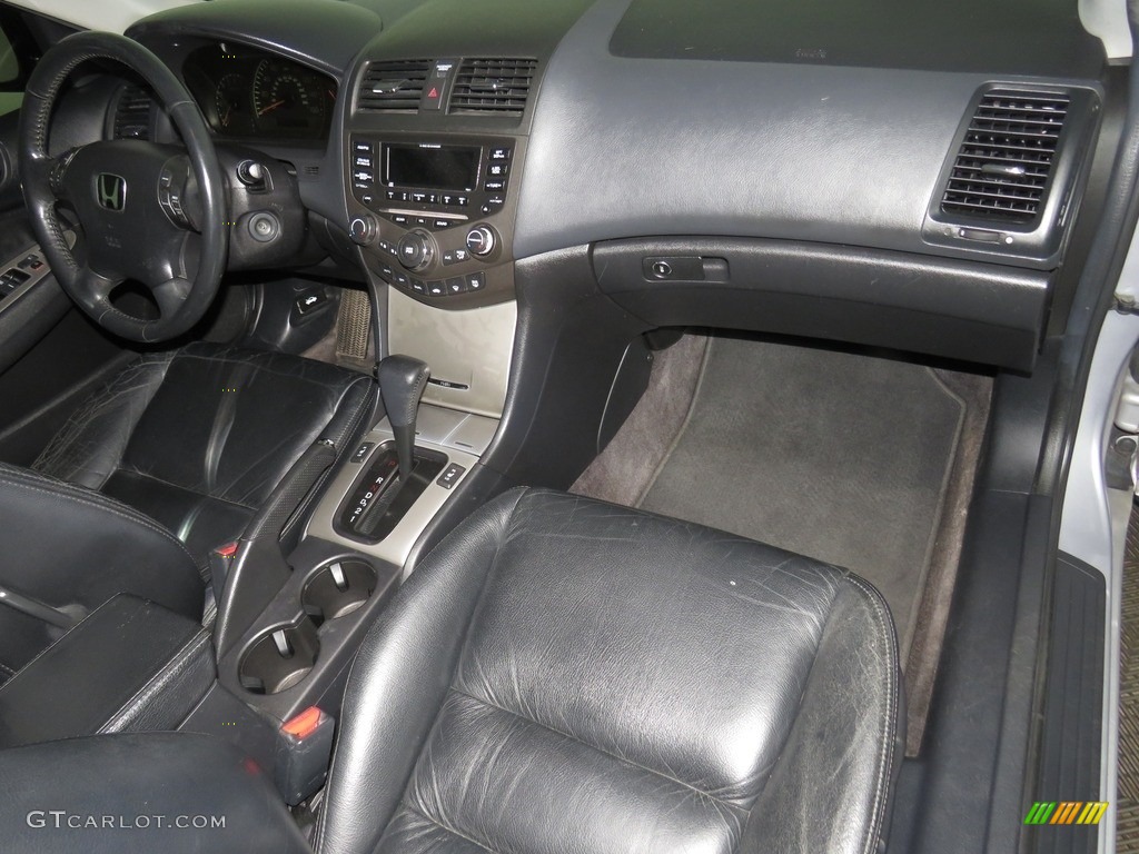 2005 Accord EX-L V6 Sedan - Nighthawk Black Pearl / Black photo #29