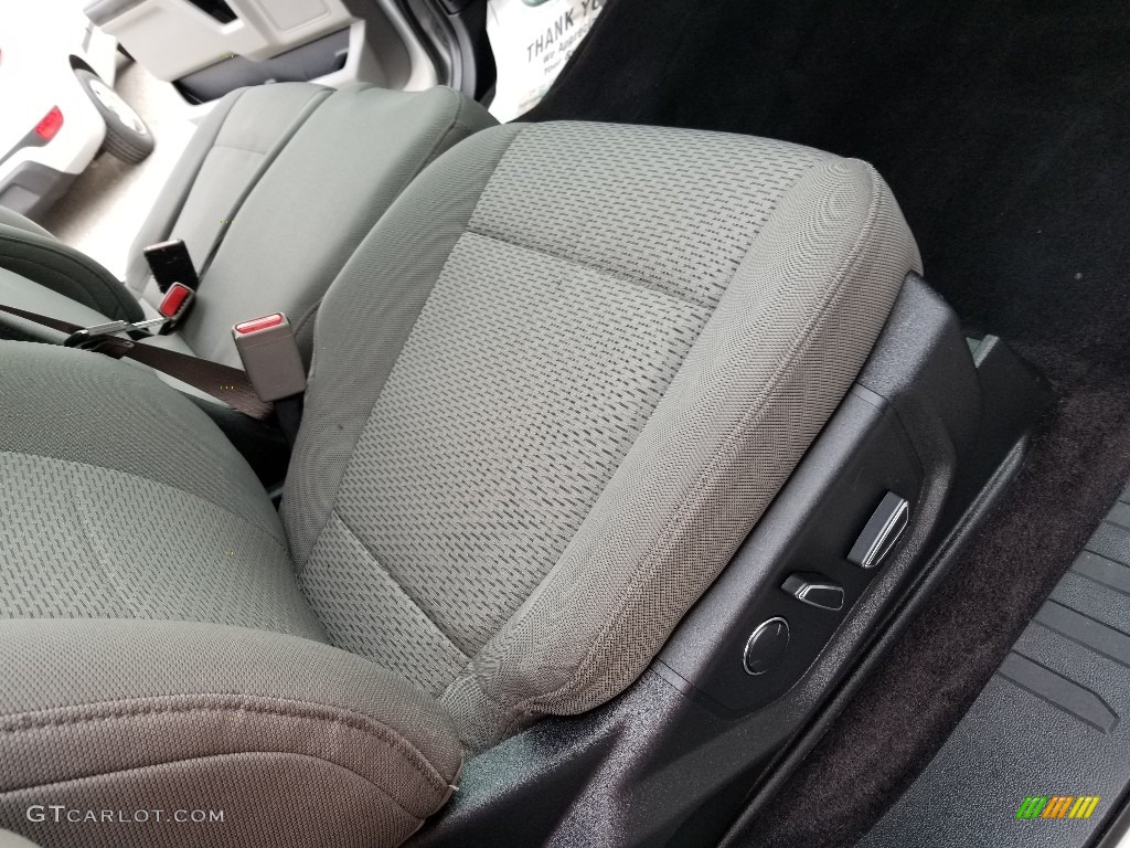 2017 F150 XLT SuperCab 4x4 - Ingot Silver / Earth Gray photo #29