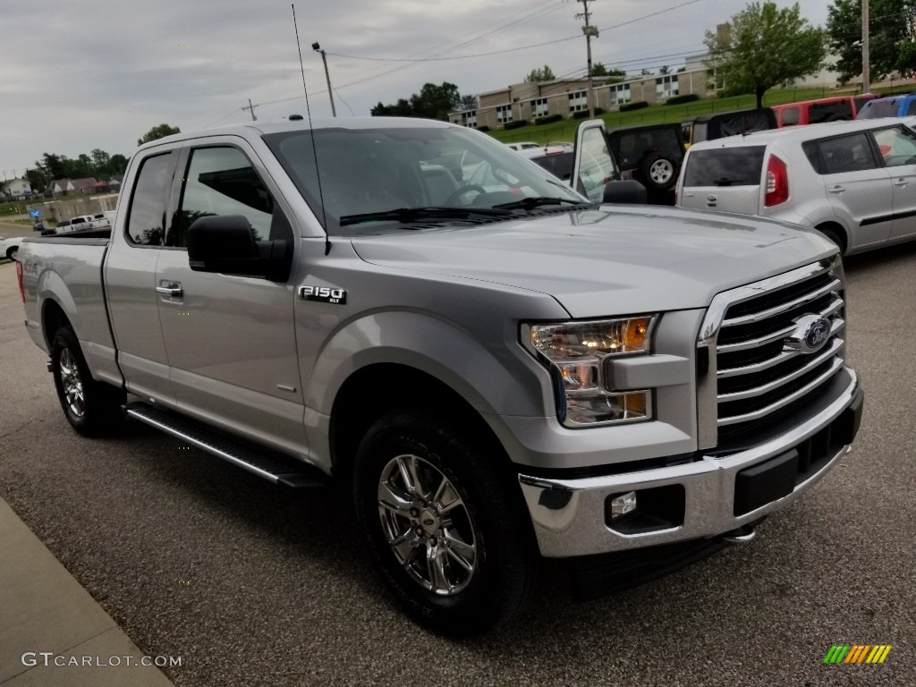 2017 F150 XLT SuperCab 4x4 - Ingot Silver / Earth Gray photo #32