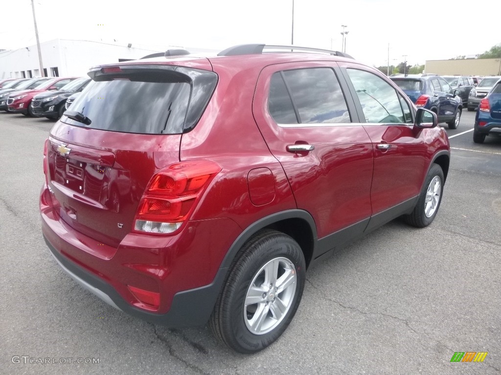 2019 Trax LT AWD - Cajun Red Tintcoat / Jet Black photo #5
