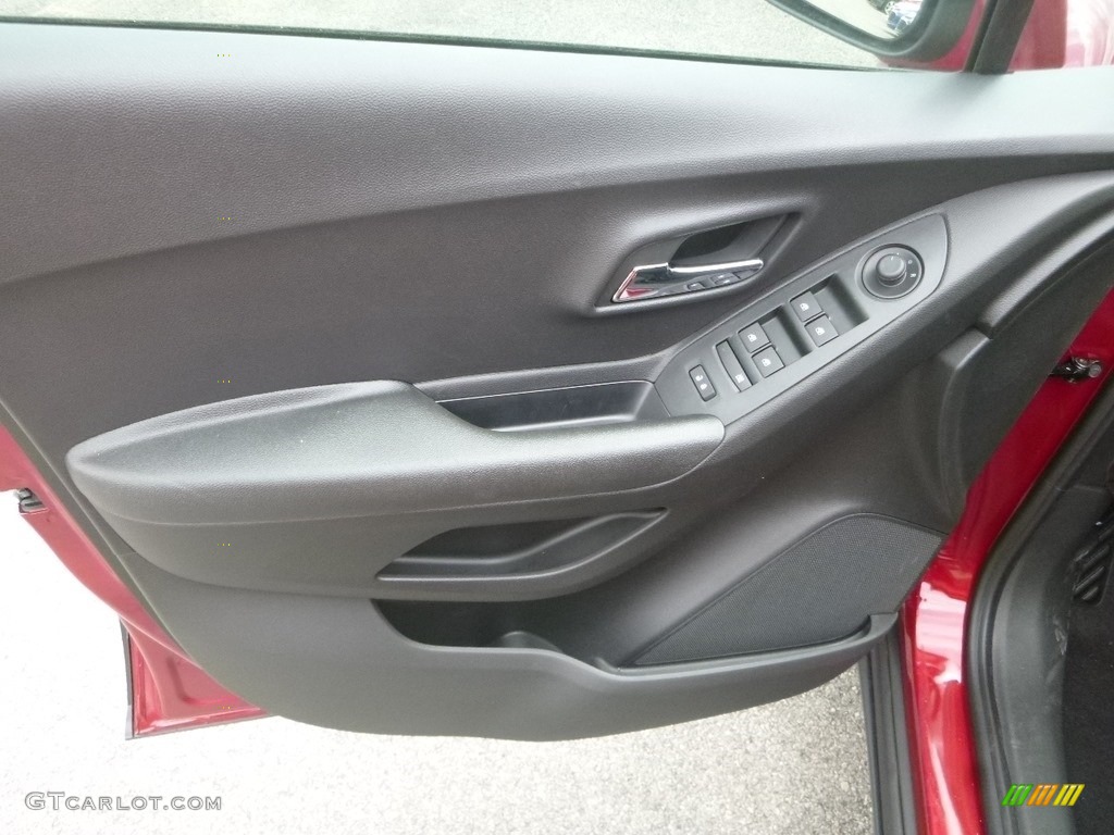 2019 Trax LT AWD - Cajun Red Tintcoat / Jet Black photo #14