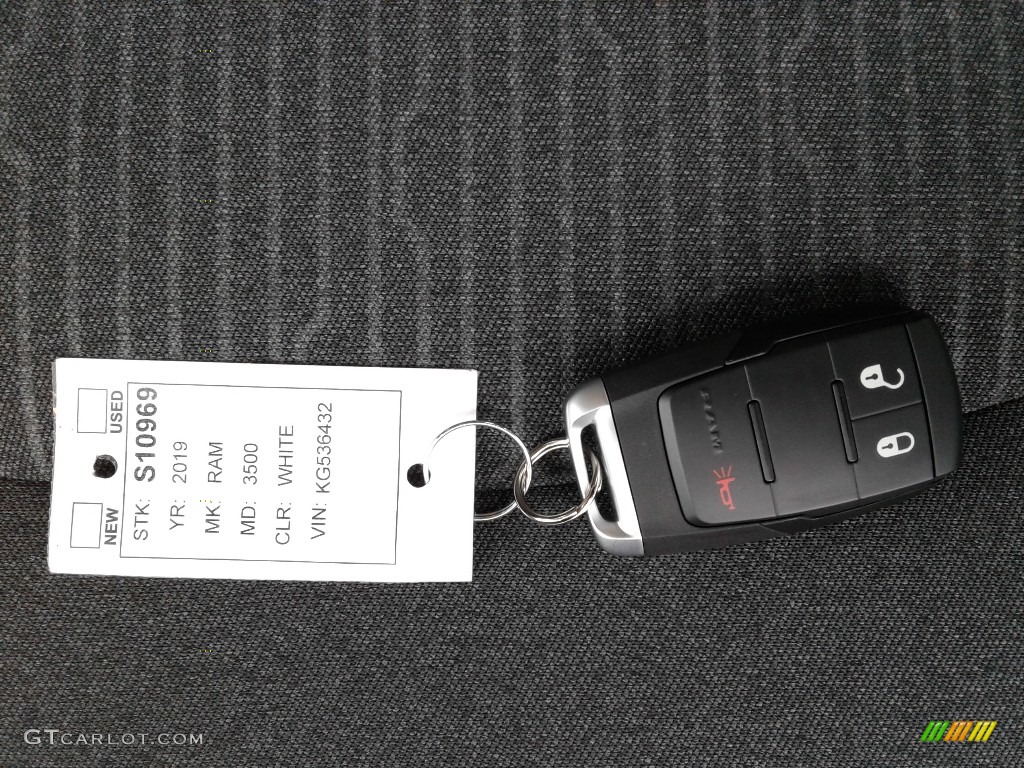2019 Ram 3500 Tradesman Crew Cab Keys Photos