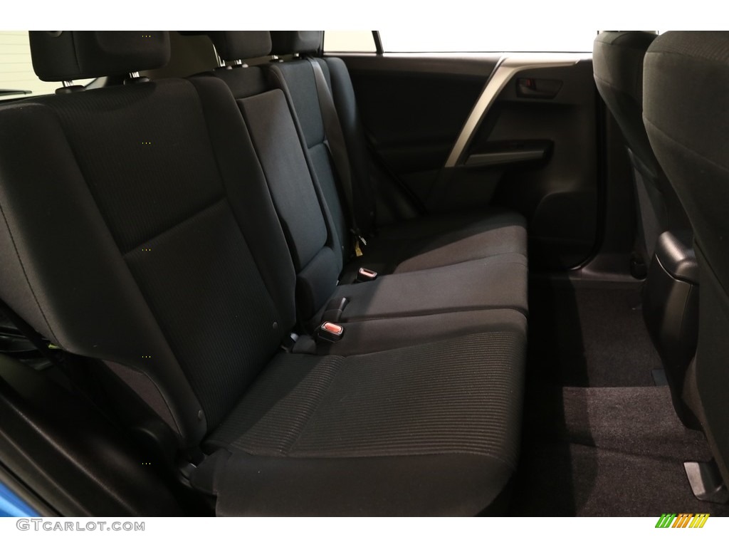2018 RAV4 LE - Electric Storm Blue / Black photo #15