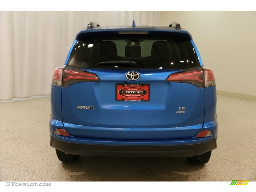 2018 RAV4 LE - Electric Storm Blue / Black photo #17