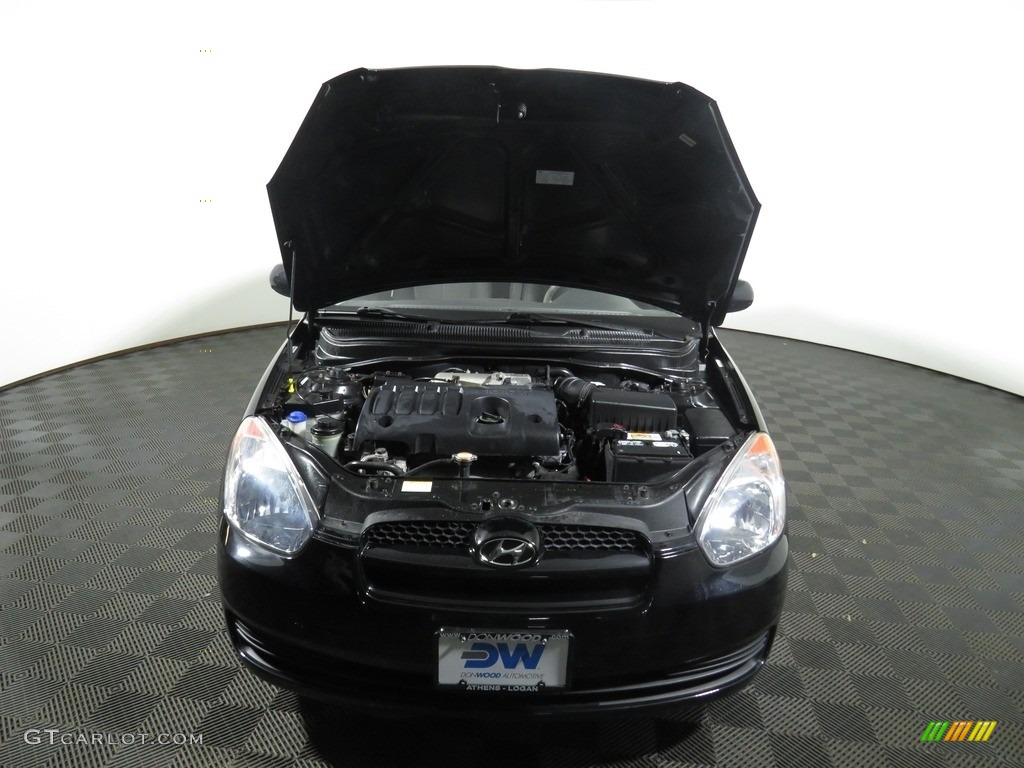 2011 Accent GS 3 Door - Ebony Black / Black photo #5