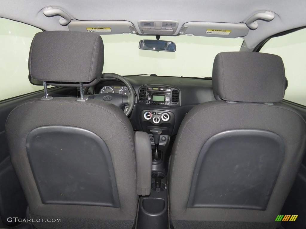 2011 Accent GS 3 Door - Ebony Black / Black photo #13