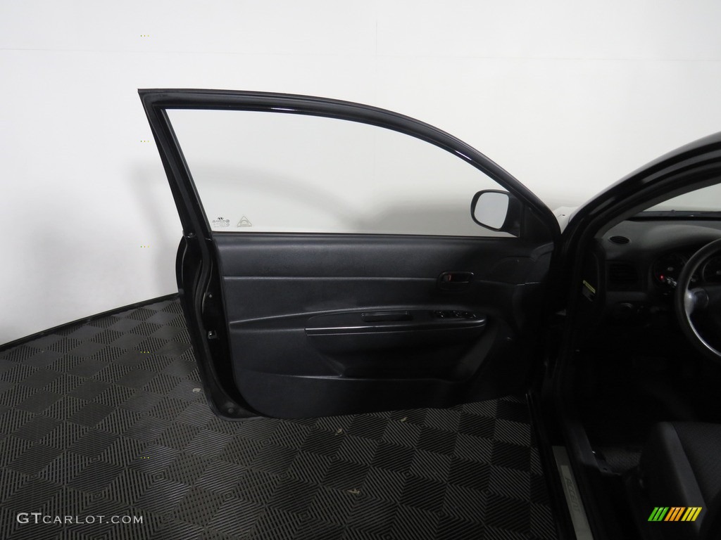 2011 Accent GS 3 Door - Ebony Black / Black photo #20