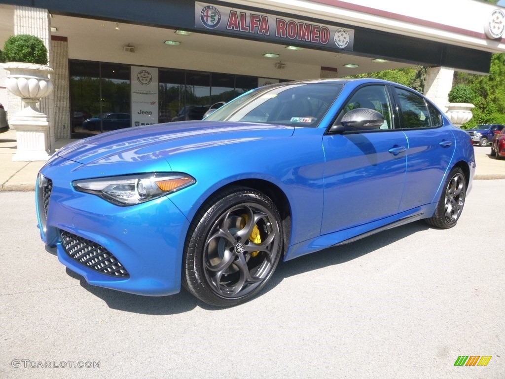 2019 Giulia Ti Sport AWD - Misano Blue Metallic / Black photo #2
