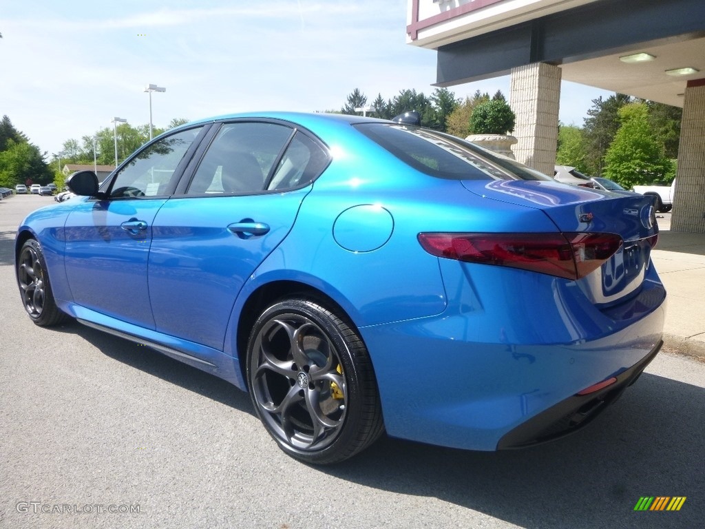 2019 Giulia Ti Sport AWD - Misano Blue Metallic / Black photo #6