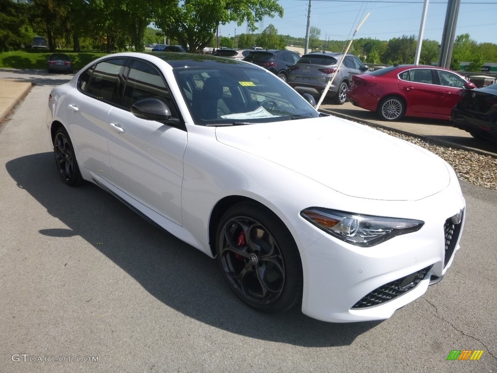 Alfa White 2019 Alfa Romeo Giulia Ti Sport AWD Exterior Photo #133397263