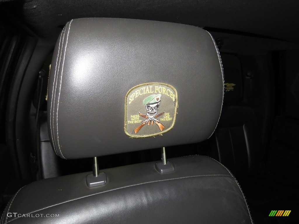 2011 F250 Super Duty Lariat Crew Cab 4x4 - Ingot Silver Metallic / Black Two Tone Leather photo #29