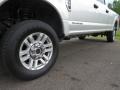 2018 Ingot Silver Ford F250 Super Duty XLT Crew Cab 4x4  photo #8