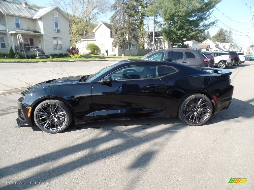 Black 2019 Chevrolet Camaro ZL1 Coupe Exterior Photo #133403690