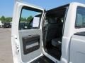 Oxford White - F250 Super Duty XL Crew Cab 4x4 Photo No. 30