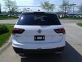 Pure White - Tiguan SEL 4MOTION Photo No. 5