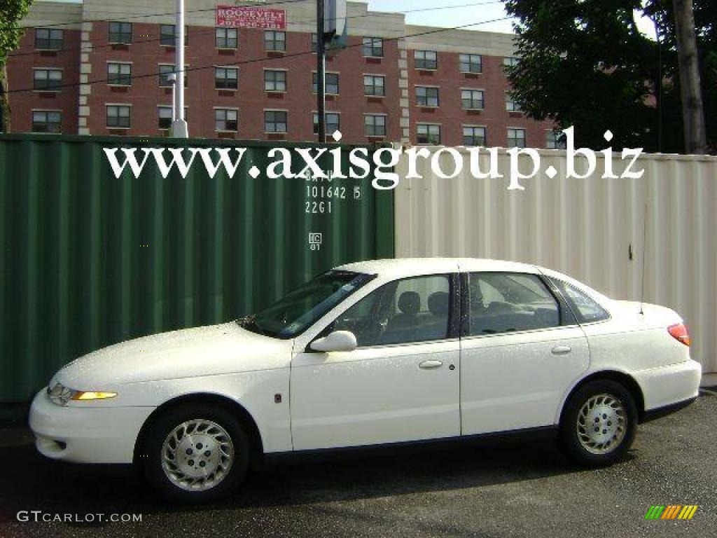 2001 L Series L200 Sedan - Cream White / Gray photo #1