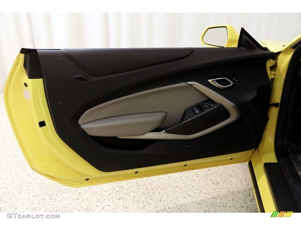 2017 Camaro SS Coupe - Bright Yellow / Medium Ash Gray photo #4