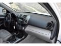 Super White - RAV4 I4 4WD Photo No. 16