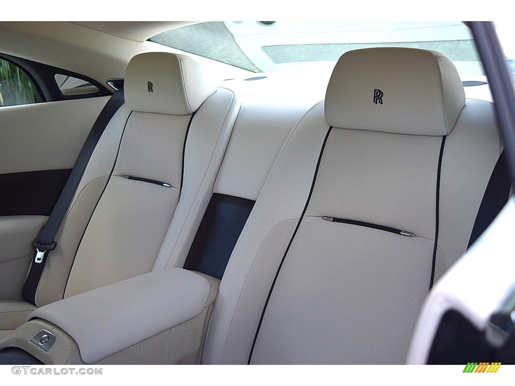 2014 Rolls-Royce Wraith Standard Wraith Model Rear Seat Photo #133418788