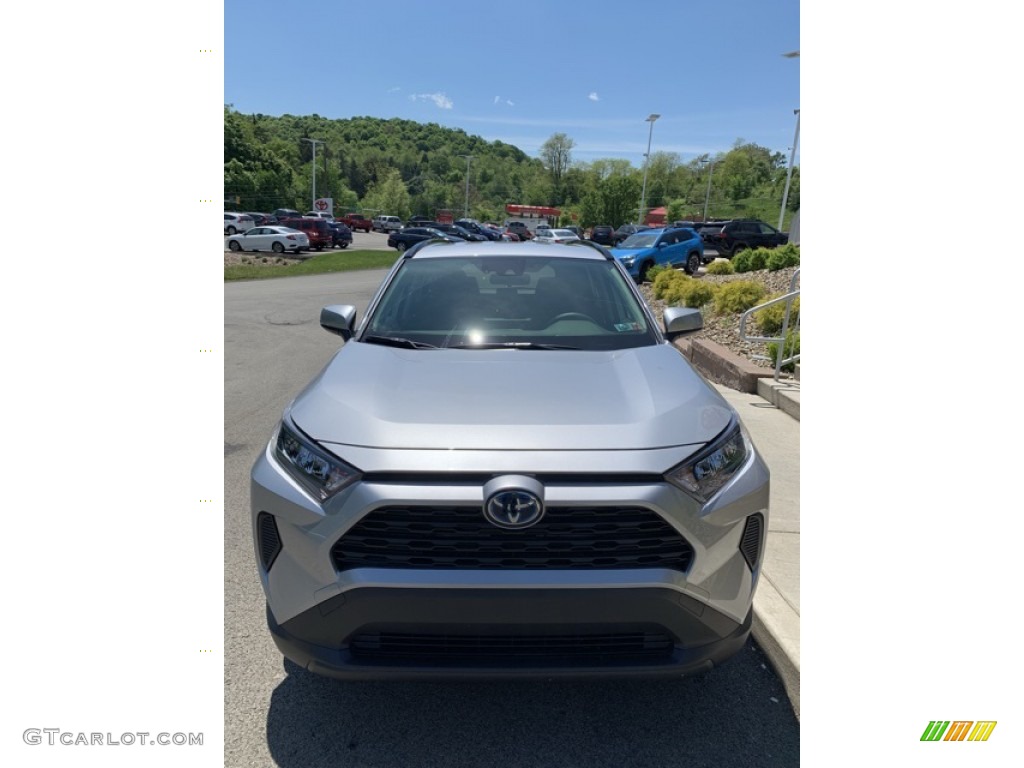 2019 RAV4 LE AWD - Silver Sky Metallic / Black photo #2