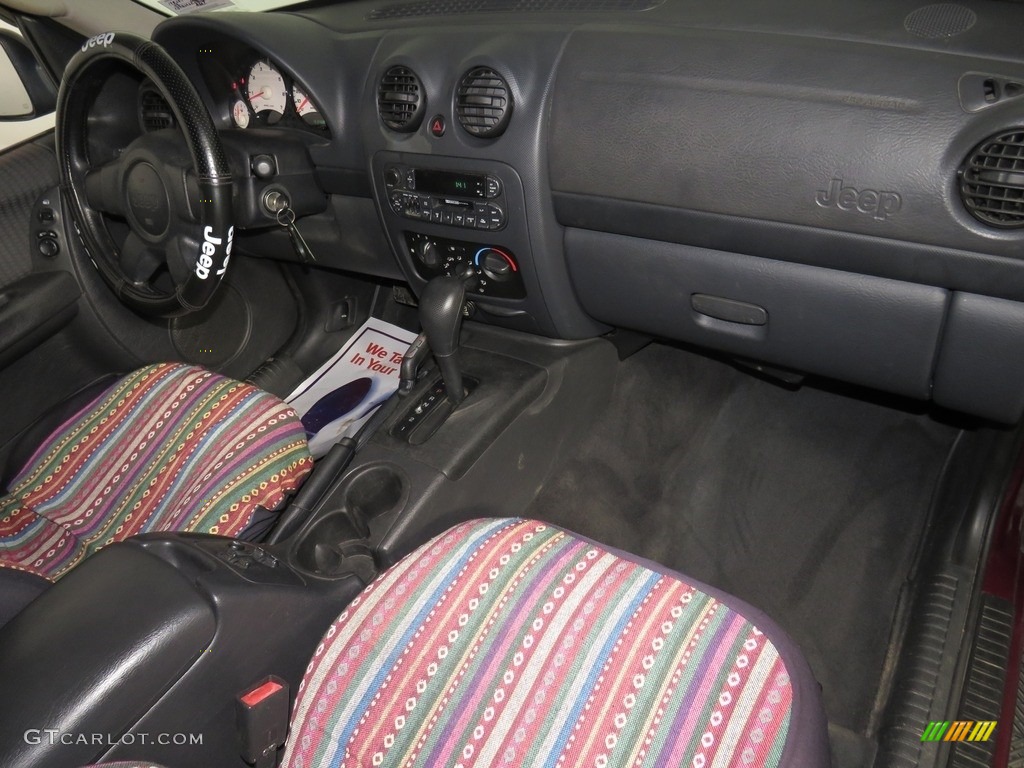 2002 Liberty Sport 4x4 - Black / Dark Slate Gray photo #29