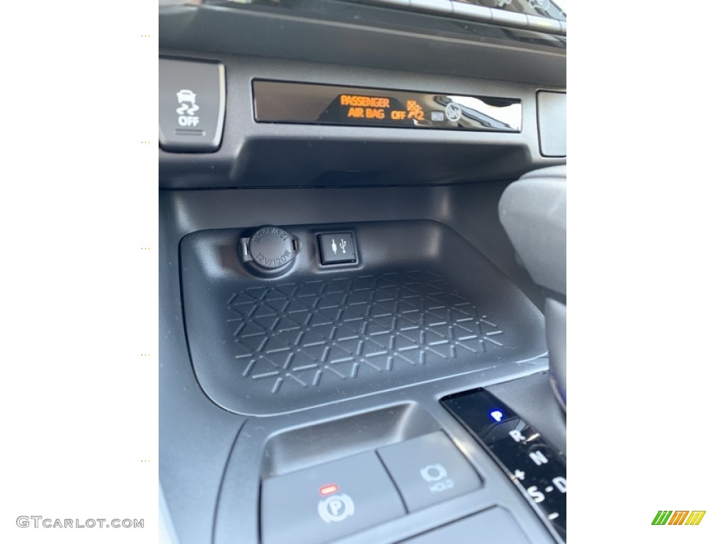 2019 RAV4 LE AWD - Silver Sky Metallic / Black photo #37