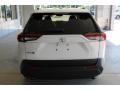 Super White - RAV4 XLE Photo No. 6