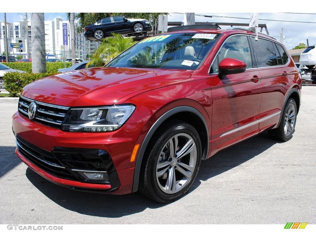 2019 Volkswagen Tiguan SEL R-Line Exterior Photos