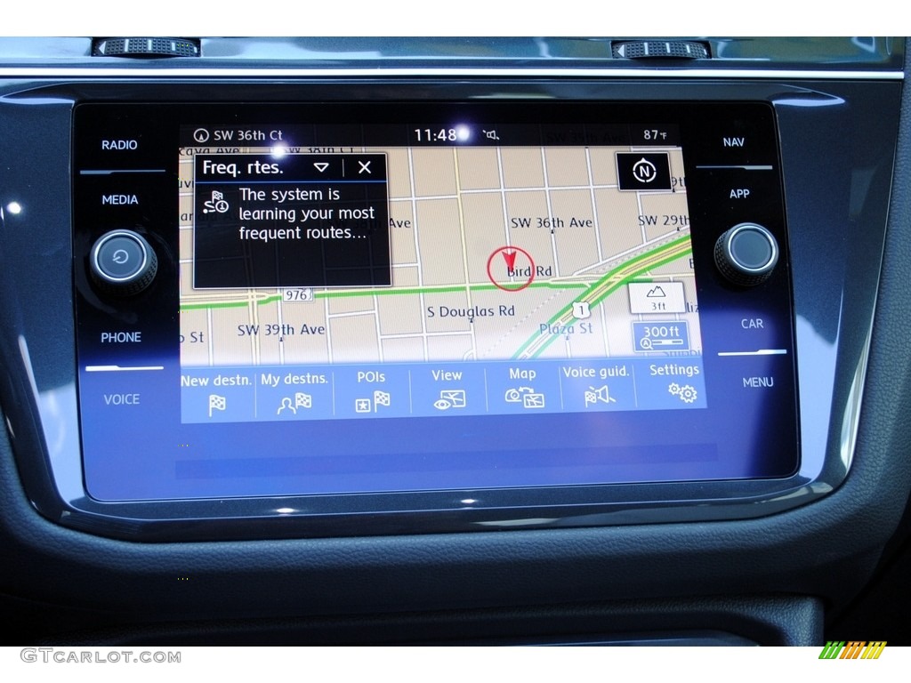 2019 Volkswagen Tiguan SEL R-Line Navigation Photo #133435801
