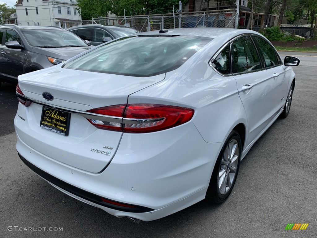 2017 Fusion Hybrid SE - Oxford White / Ebony photo #5