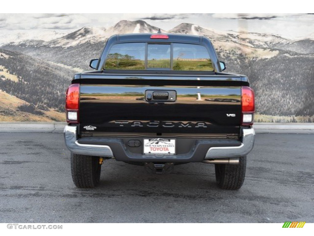 2019 Tacoma TRD Sport Access Cab 4x4 - Midnight Black Metallic / TRD Graphite photo #4