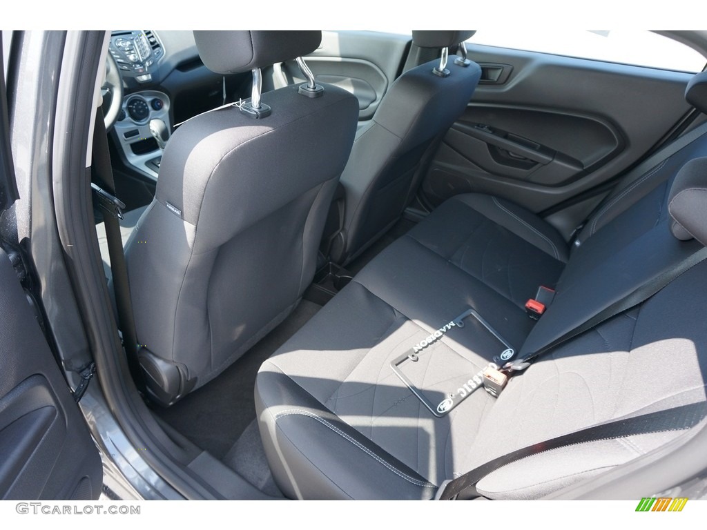 2019 Fiesta SE Hatchback - Magnetic / Charcoal Black photo #5