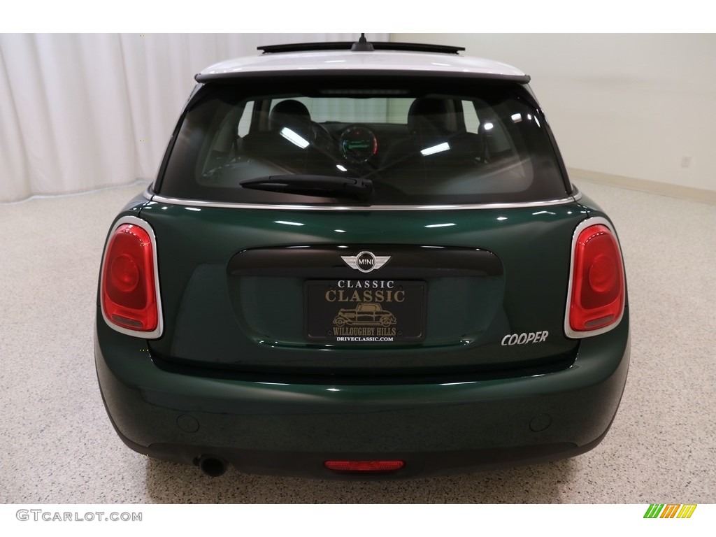 2016 Hardtop Cooper 2 Door - British Racing Green II Metallic / Carbon Black photo #20