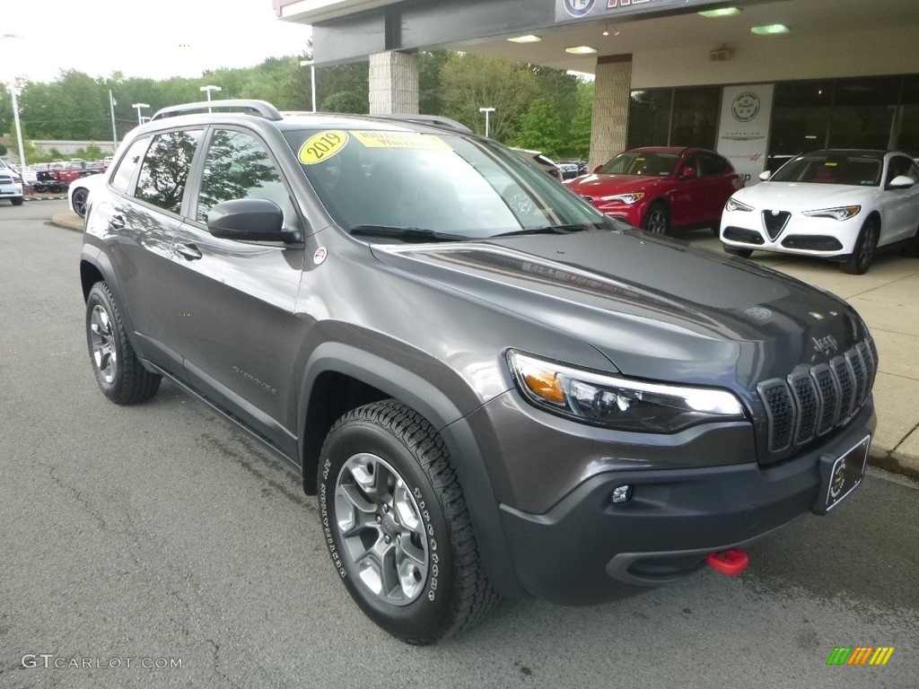 Granite Crystal Metallic 2019 Jeep Cherokee Trailhawk 4x4 Exterior Photo #133450395